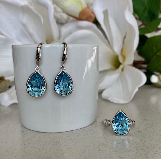 Pear Crystal Earrings - Aquamarine